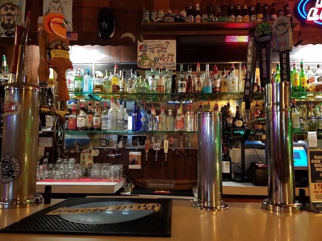 Hour Glass Pub & Eatery | restaurant | 7401 NE Glisan St, Portland, OR 97213, USA | 5032541981 OR +1 503-254-1981