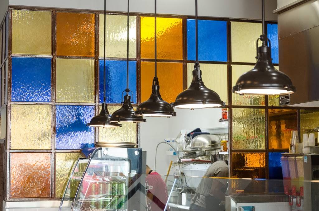 Soom Soom Fresh Mediterranean - Brentwood | restaurant | 11704 Barrington Ct, Los Angeles, CA 90049, USA | 4243310911 OR +1 424-331-0911