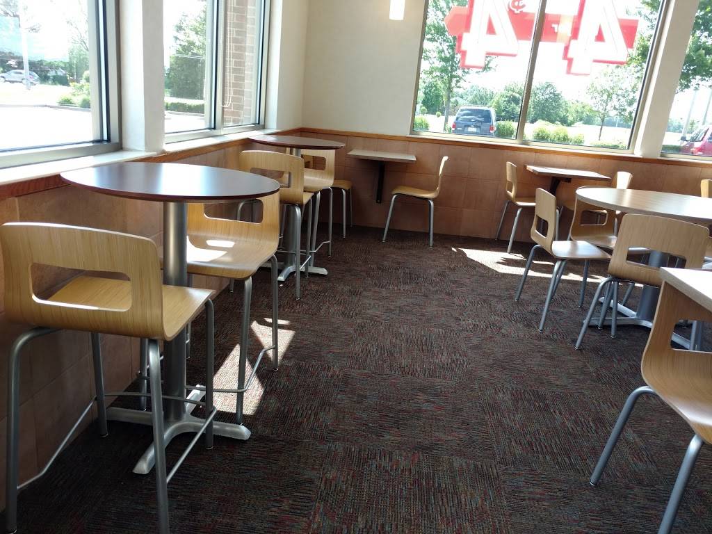 Wendys | restaurant | 1855 Marketview Dr, Yorkville, IL 60560, USA | 6305531922 OR +1 630-553-1922
