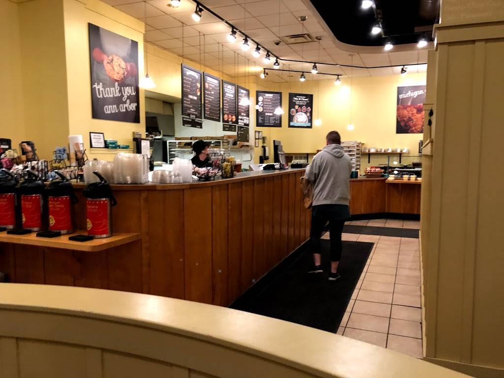 Grand Traverse Pie Company | restaurant | 291 N Zeeb Rd, Ann Arbor, MI 48103, USA | 7349979702 OR +1 734-997-9702