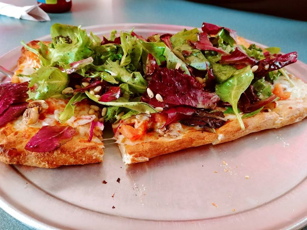 Sammys Pizzeria | restaurant | 2145 Noblestown Rd, Pittsburgh, PA 15205, USA | 4129283020 OR +1 412-928-3020