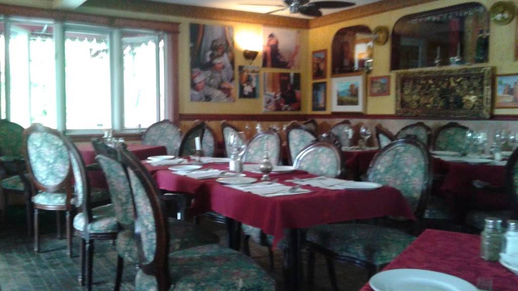 Restaurant Casablanca | restaurant | 179 Rue Principale, Saint-Sauveur, QC J0R 1R0, Canada | 4502270245 OR +1 450-227-0245