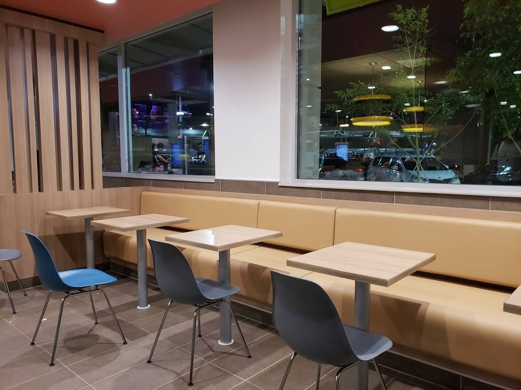 McDonalds | cafe | 4618 Kilauea Ave, Honolulu, HI 96816, USA | 8082601243 OR +1 808-260-1243