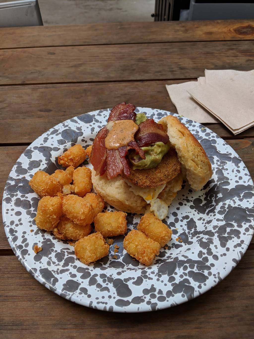 Holler & Dash | restaurant | 6268 W Irlo Bronson Memorial Hwy, Celebration, FL 34747, USA | 3212041445 OR +1 321-204-1445