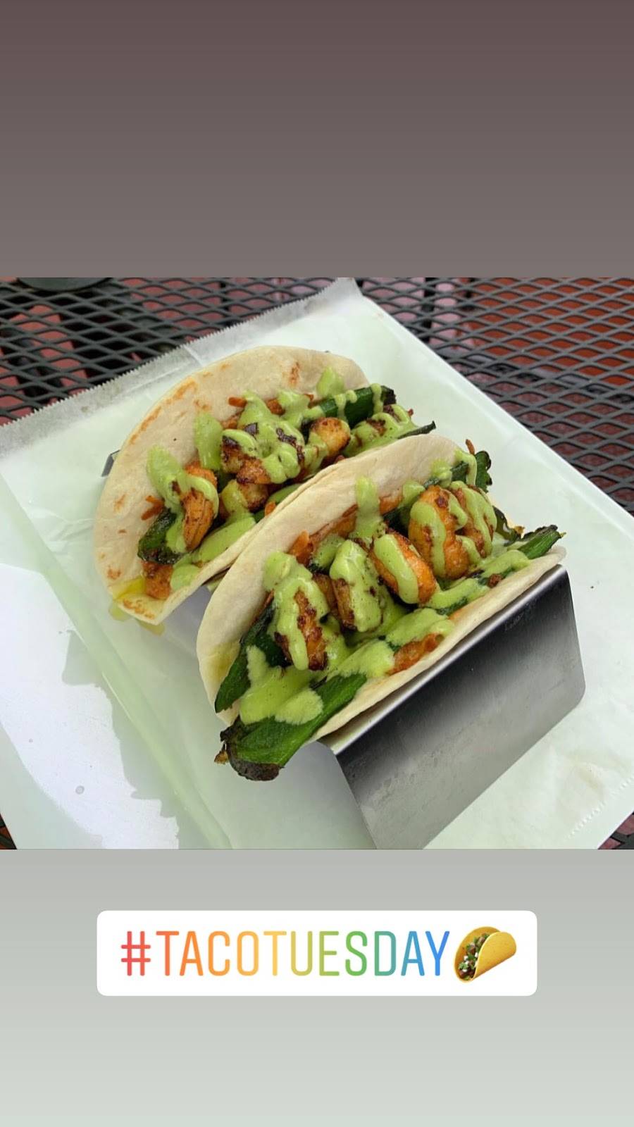 Catch 818 Mariscos | restaurant | 7900 Woodley Ave, Van Nuys, CA 91406, USA | 8184538407 OR +1 818-453-8407