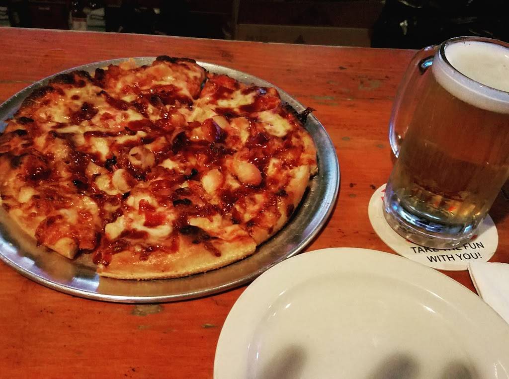 The Cellar Tavern | restaurant | 221 North Ave, Abington, MA 02351, USA | 7818789800 OR +1 781-878-9800