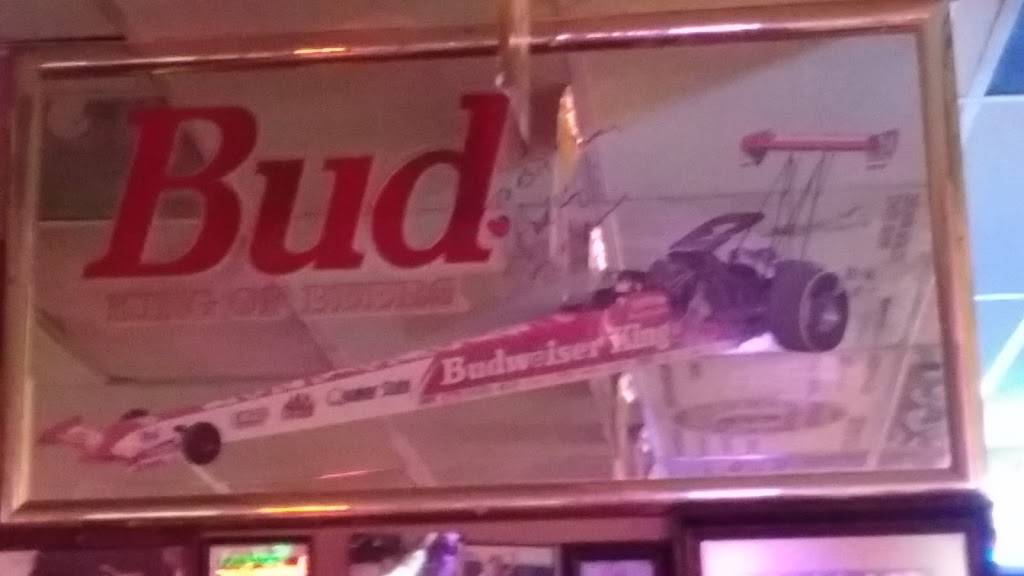 Daves Other Place | restaurant | 1500 Pacific Coast Hwy # C, Seal Beach, CA 90740, USA | 5625962833 OR +1 562-596-2833