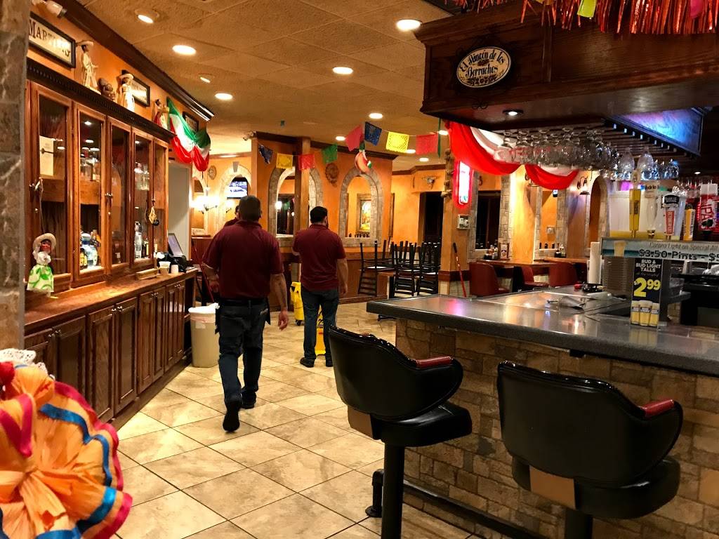 Las Palapas Mexican Restaurant | restaurant | 8 Bangor Mall Blvd, Bangor, ME 04401, USA | 2079473500 OR +1 207-947-3500