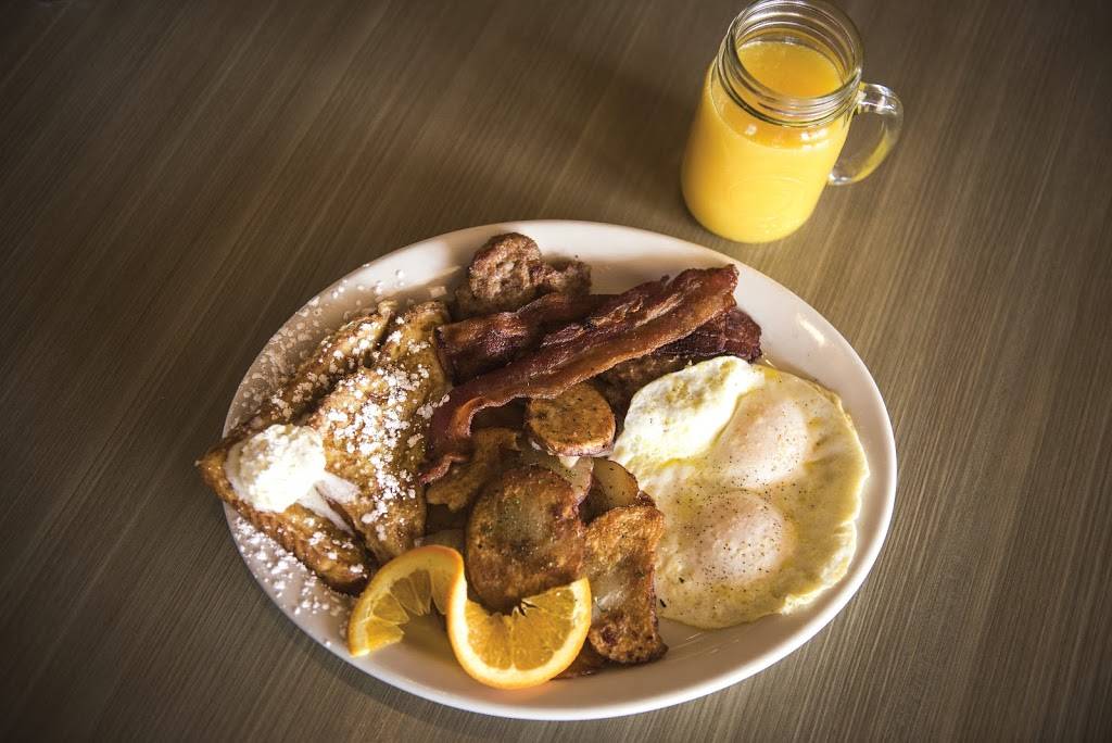 Henhouse Cafe | restaurant | 3244 E Guadalupe Rd, Gilbert, AZ 85234, USA | 4802197379 OR +1 480-219-7379