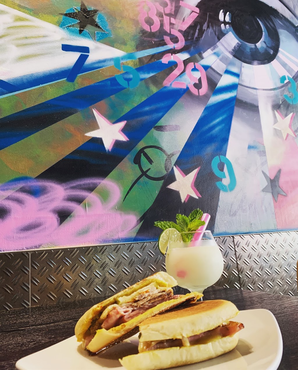 Wynwood Kitchen & Spirits | restaurant | 1560 N Milwaukee Ave, Chicago, IL 60622, USA | 7732279339 OR +1 773-227-9339