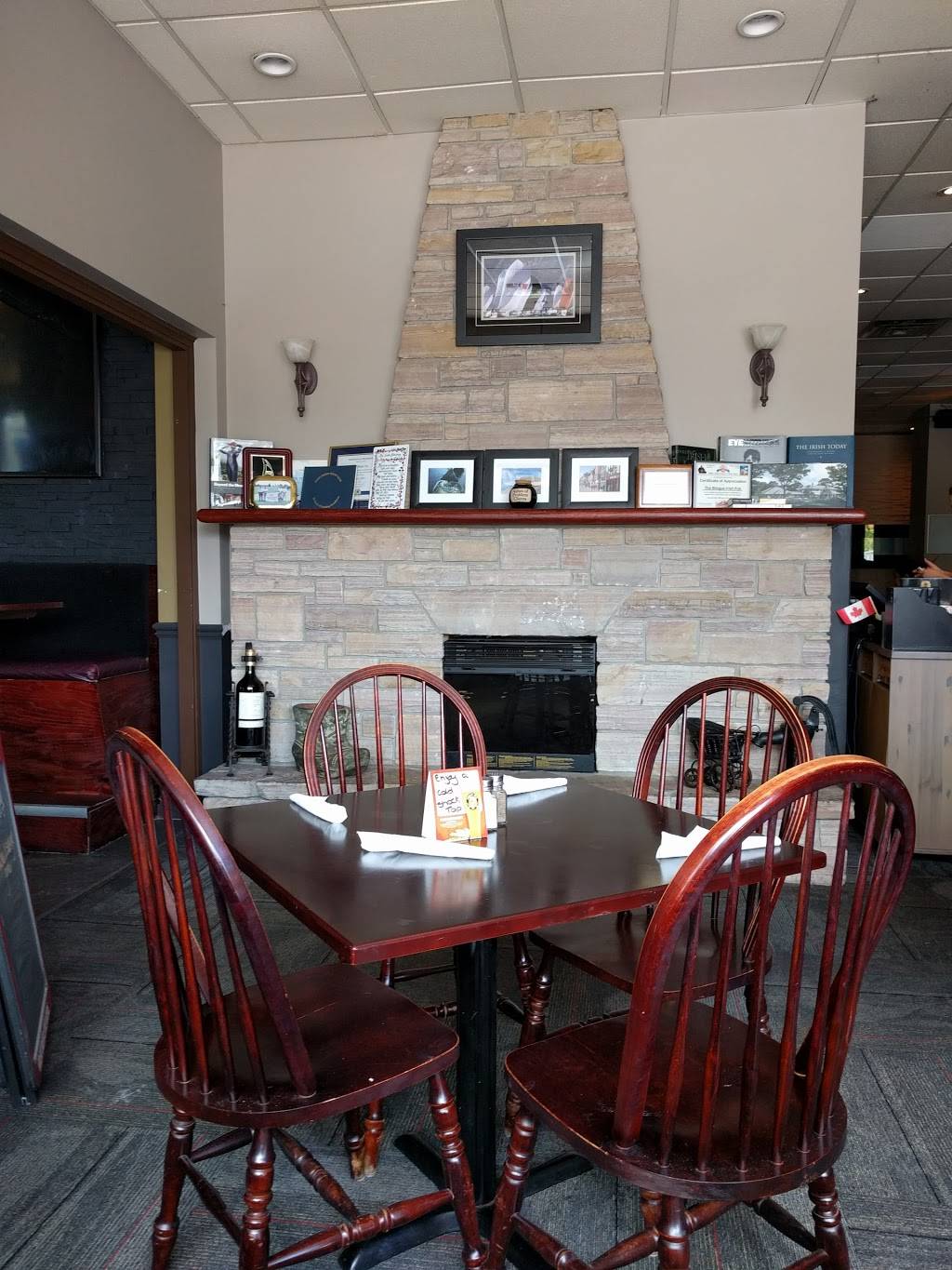 Brogue Irish Pub | restaurant | 136 Lakeshore Rd E, Mississauga, ON L5G 1E6, Canada | 9052788444 OR +1 905-278-8444