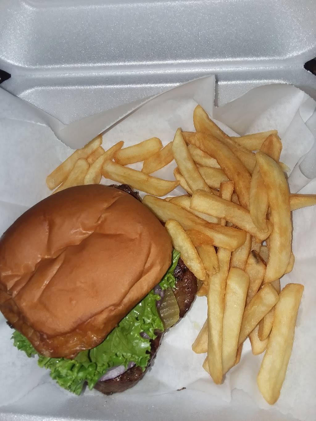 Gameday Grill | restaurant | 131 N Wooster Ave, Strasburg, OH 44680, USA | 3308789609 OR +1 330-878-9609