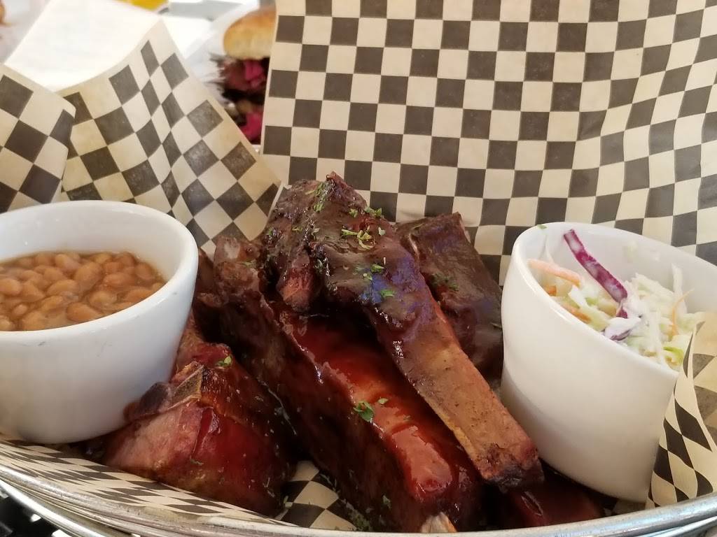 The Bison | restaurant | 10111 Main St, Bothell, WA 98011, USA | 4253980111 OR +1 425-398-0111