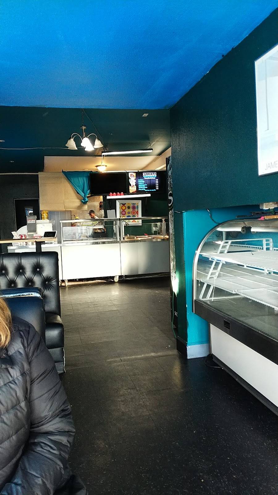 Hayati Mediterranean Grill | restaurant | 2958 N Downing St, Denver, CO 80205, USA | 3039000083 OR +1 303-900-0083