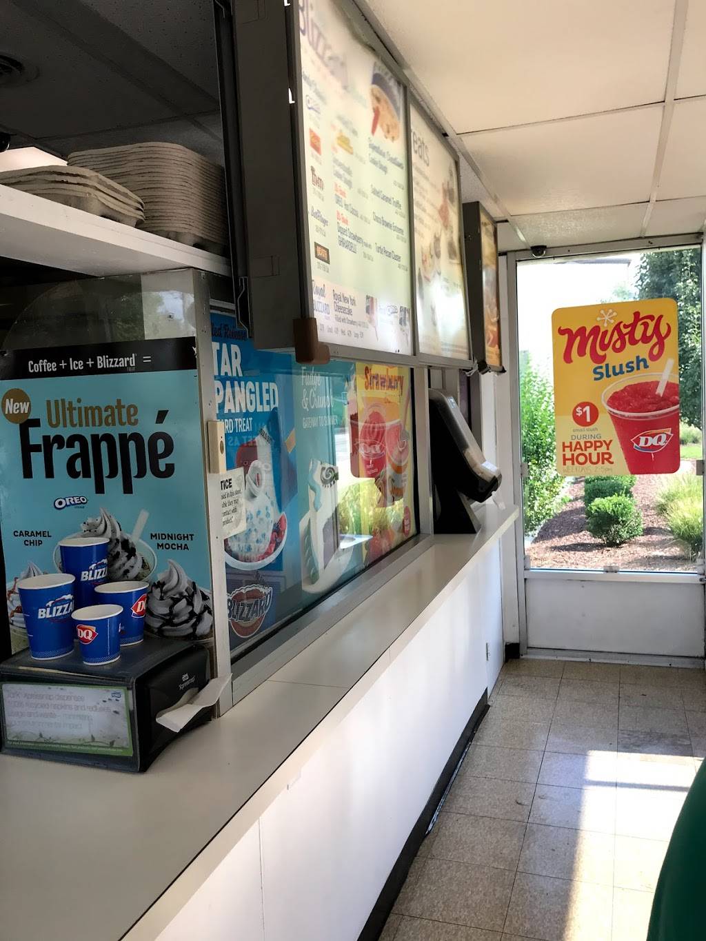 Dairy Queen | restaurant | 507 5th Ave, Coraopolis, PA 15108, USA | 4122645610 OR +1 412-264-5610