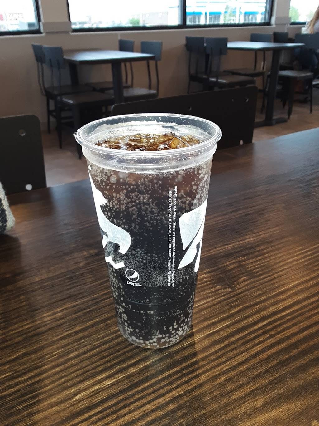 Taco Bell | meal takeaway | 1130 S Main St, Bowling Green, OH 43402, USA | 4193521474 OR +1 419-352-1474