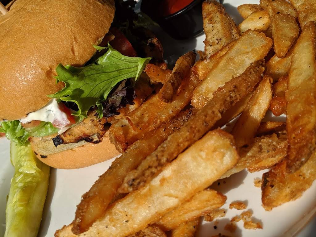 Vitales Pizza of Ada Inc | meal takeaway | 6650 Fulton St E, Ada, MI 49301, USA | 6166765400 OR +1 616-676-5400