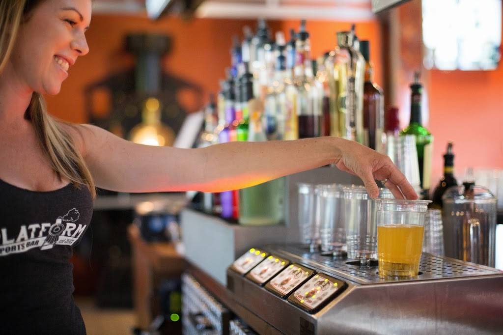 Platform Sports Bar | restaurant | 125A Pleasant St, Northampton, MA 01060, USA | 4133413161 OR +1 413-341-3161