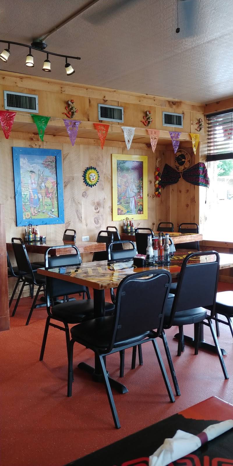 EL POTRERO MEXICAN RESTAURANT | restaurant | 106 S Main St, Lake City, MI 49651, USA | 2312951176 OR +1 231-295-1176