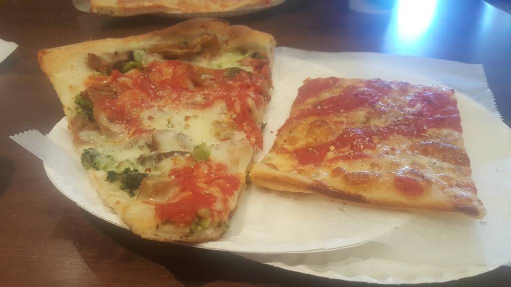 Ginos Pizzeria & Italian Restaurant | restaurant | 187 N Long Beach Rd A, Rockville Centre, NY 11570, USA | 5167664200 OR +1 516-766-4200