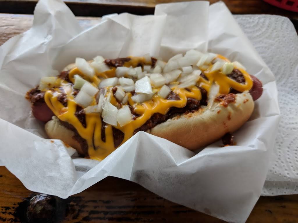 Hot Diggity Dogs & More | restaurant | 2641 Griffin Rd, Fort Lauderdale, FL 33312, USA | 9549817827 OR +1 954-981-7827