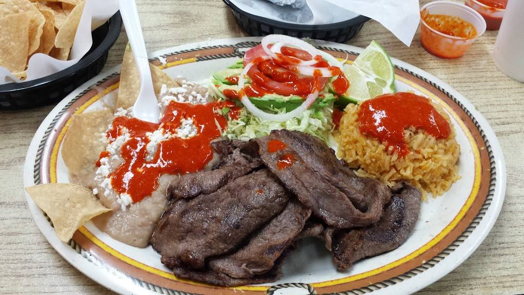 Taqueria Don Pepe | restaurant | 4582 N Blackstone Ave, Fresno, CA 93726, USA | 5592241431 OR +1 559-224-1431