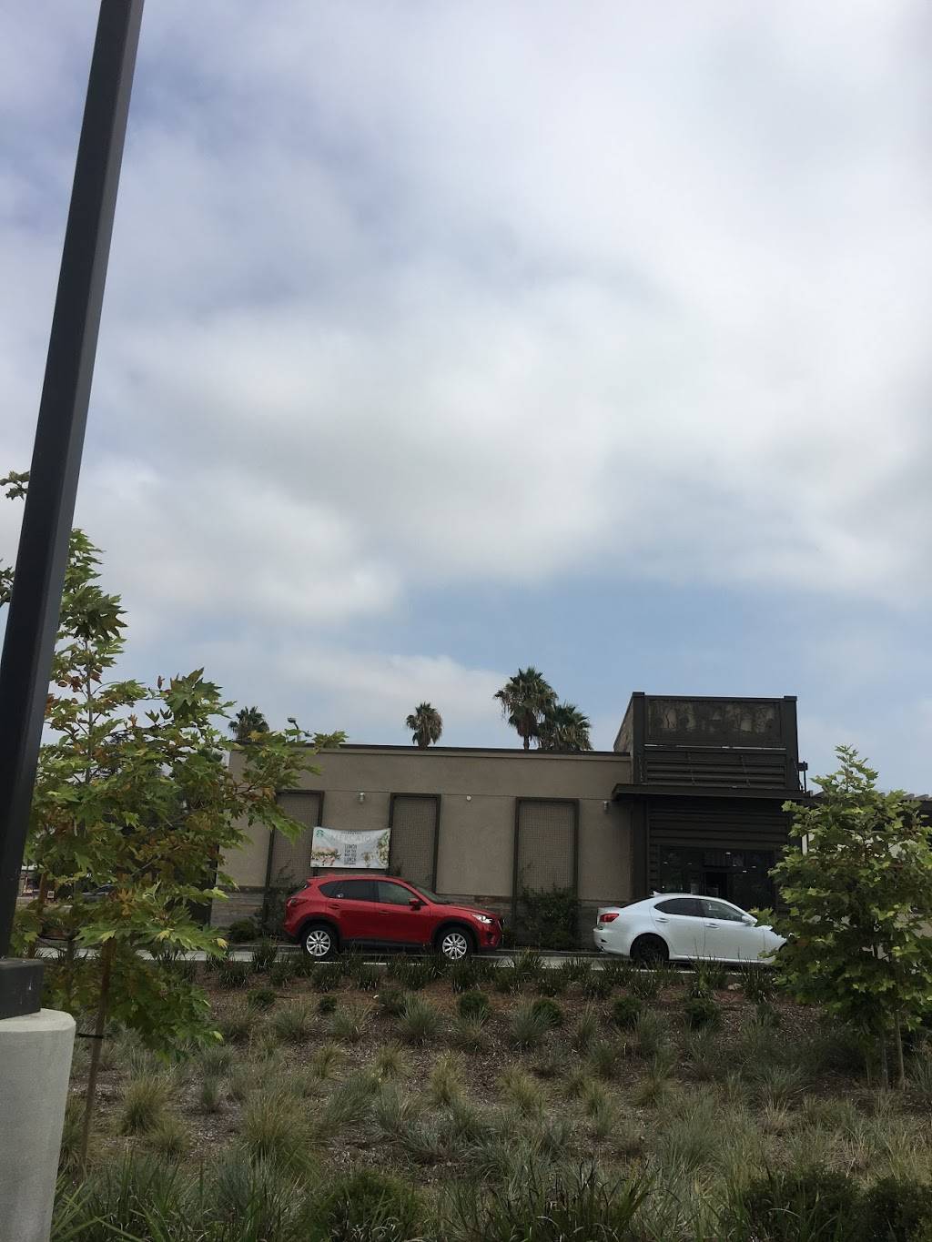 Starbucks | cafe | 214 W Rte 66, Glendora, CA 91740, USA | 6262016284 OR +1 626-201-6284