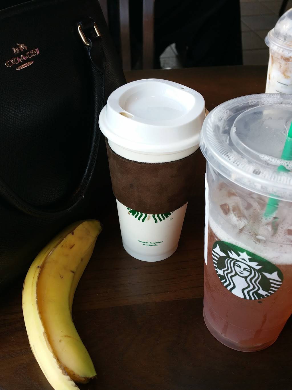 Starbucks | cafe | 20645 Center Ridge Rd, Fairview Park, OH 44126, USA | 4403313305 OR +1 440-331-3305