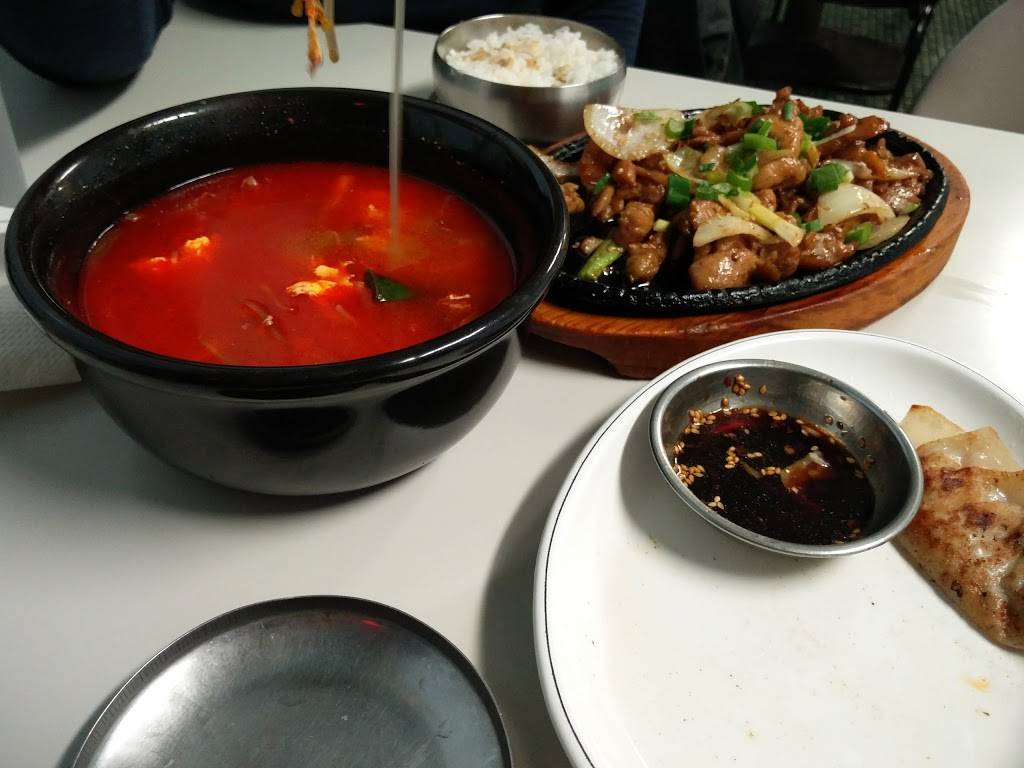 Chorong House | restaurant | 1121 E Fayette St STE 1, Syracuse, NY 13210, USA | 3154280501 OR +1 315-428-0501