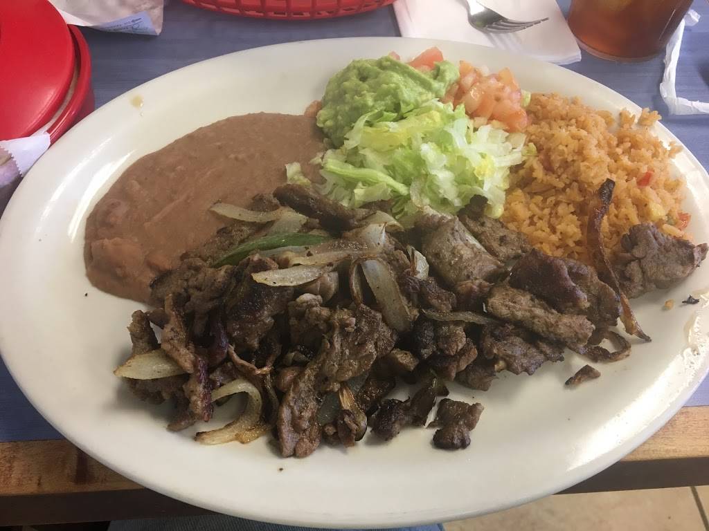 Las Salsas | restaurant | 2018 San Pedro Ave, San Antonio, TX 78212, USA | 2107325366 OR +1 210-732-5366