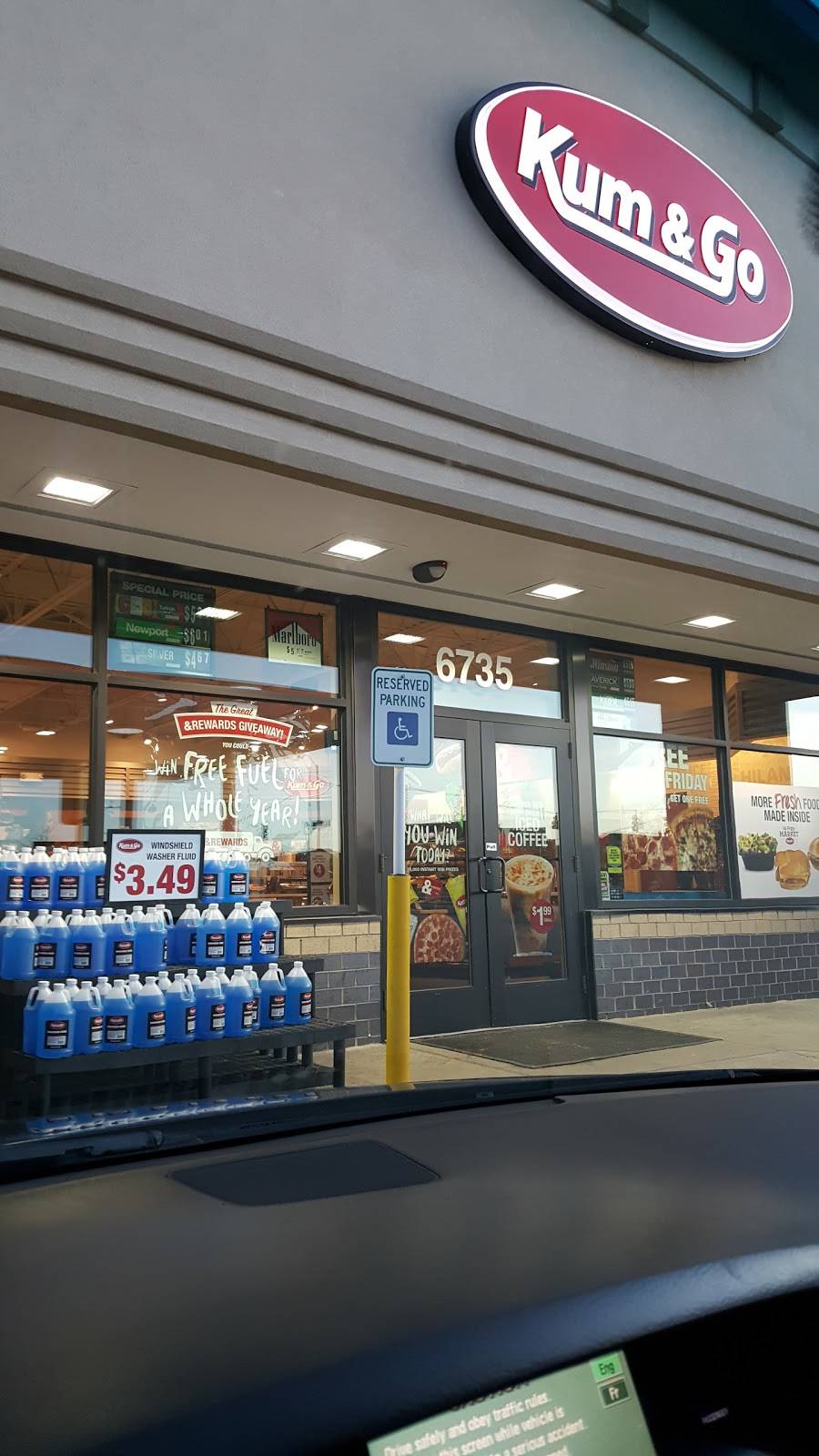 Kum & Go | meal takeaway | 6735 N Carefree Cir, Colorado Springs, CO 80922, USA | 7194343869 OR +1 719-434-3869