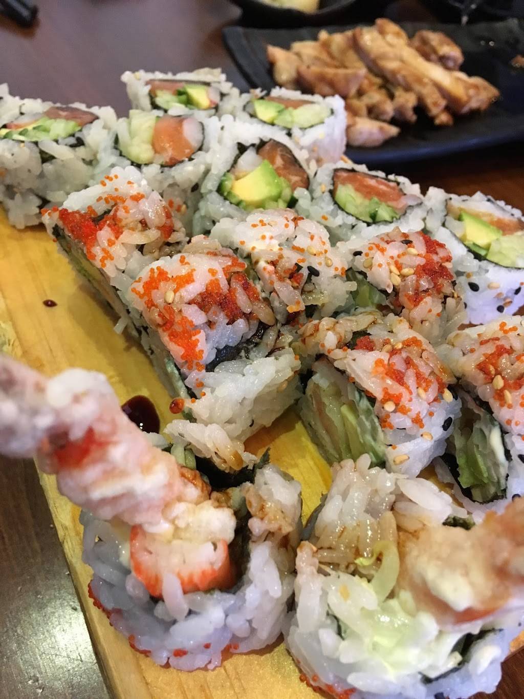 Hama Sushi | restaurant | 3611 Major MacKenzie Dr W #5, Woodbridge, ON L4H 0A2, Canada | 9054176333 OR +1 905-417-6333