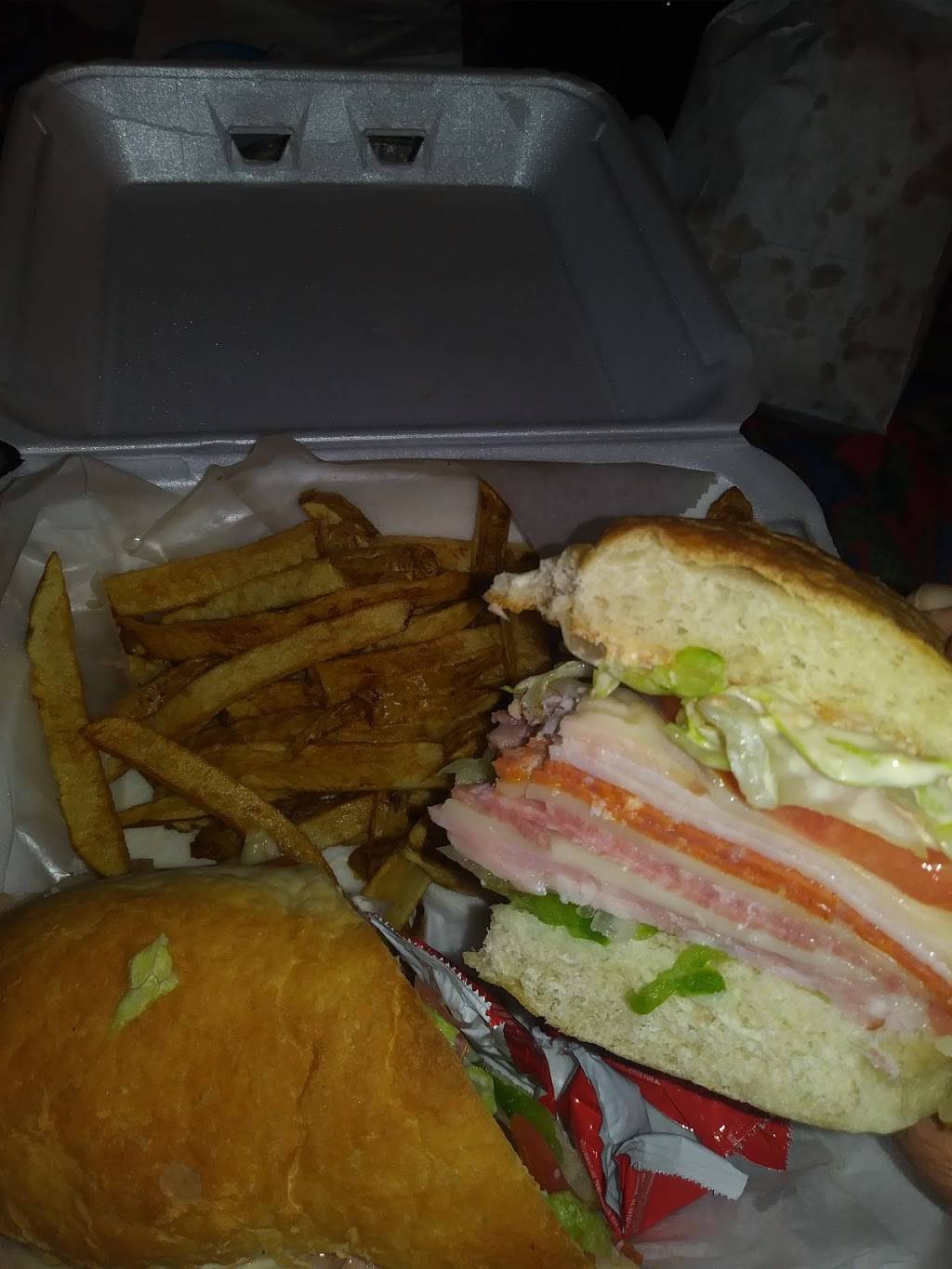 Marios Pizza | restaurant | 636 Chestnut St, Berea, KY 40403, USA | 8599862331 OR +1 859-986-2331