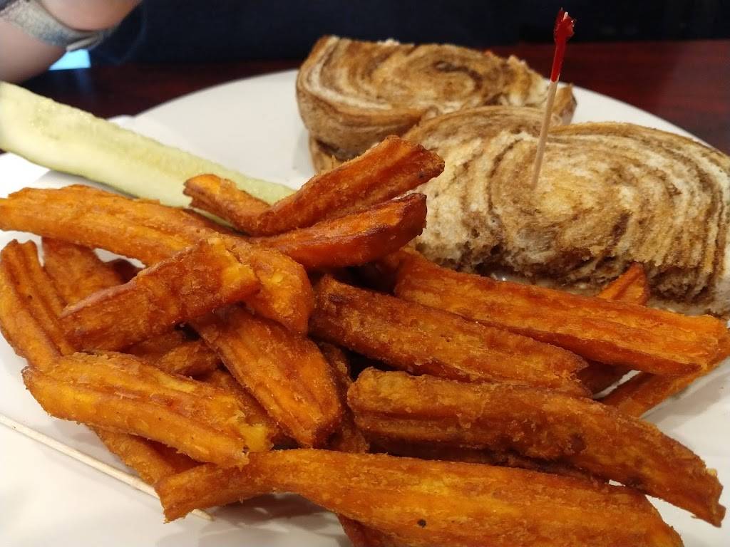 Davenport Diner | restaurant | 40230 US-27, Davenport, FL 33837, USA | 8633532649 OR +1 863-353-2649