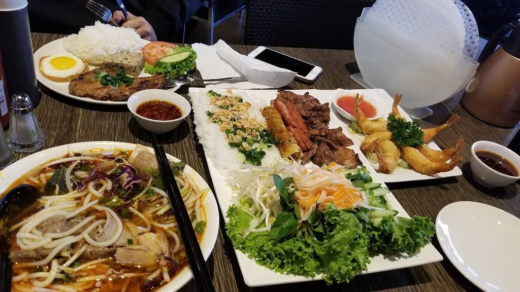 Pho An Vietnamese Cuisine | restaurant | 650 Wellington St E #7, Aurora, ON L4G 0K3, Canada | 9055038885 OR +1 905-503-8885