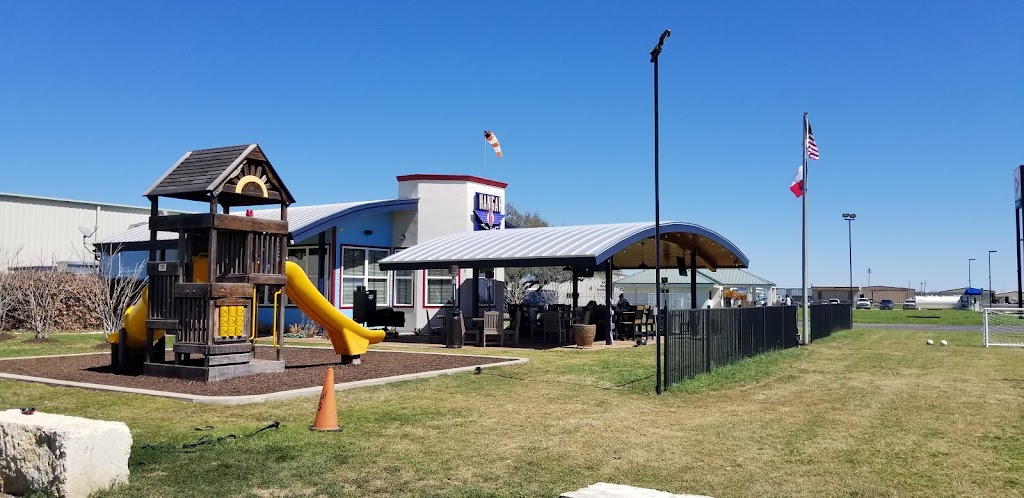 Hangar 6 Air Cafe | restaurant | 249 Airport, Uvalde Rd, Uvalde, TX 78801, USA | 8309003113 OR +1 830-900-3113