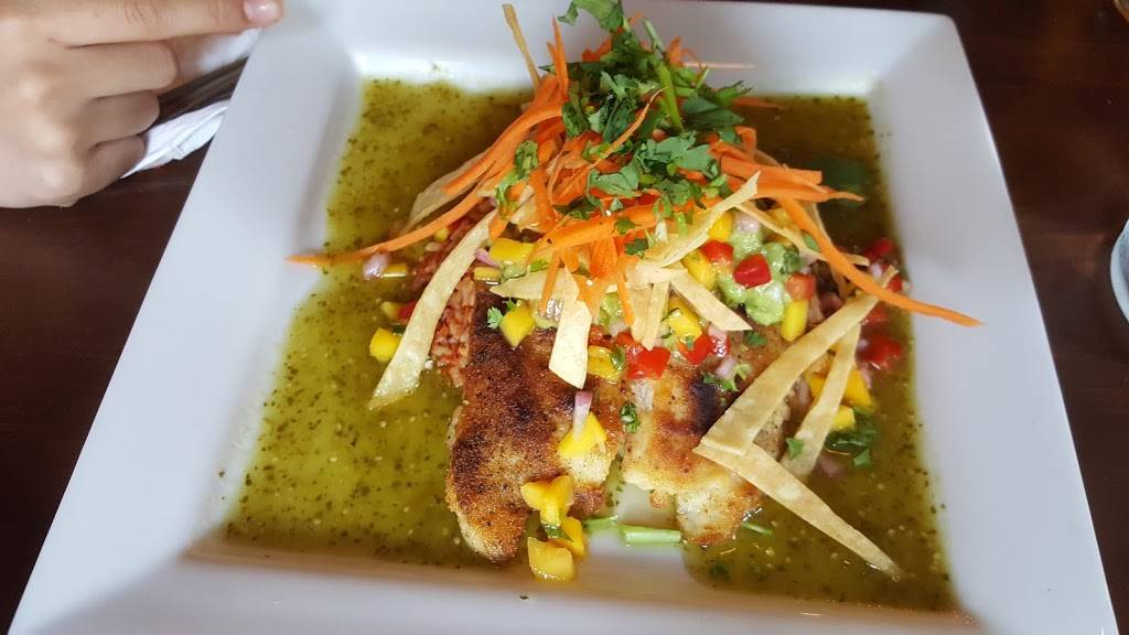 La Hacienda Mexican Restaurant | restaurant | 190 Hunter St W, Peterborough, ON K9H 2L2, Canada | 7057421559 OR +1 705-742-1559