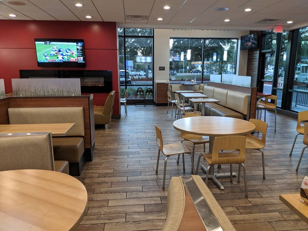 Wendys | restaurant | 11295 Crystal Springs Rd, Jacksonville, FL 32221, USA | 9047862240 OR +1 904-786-2240