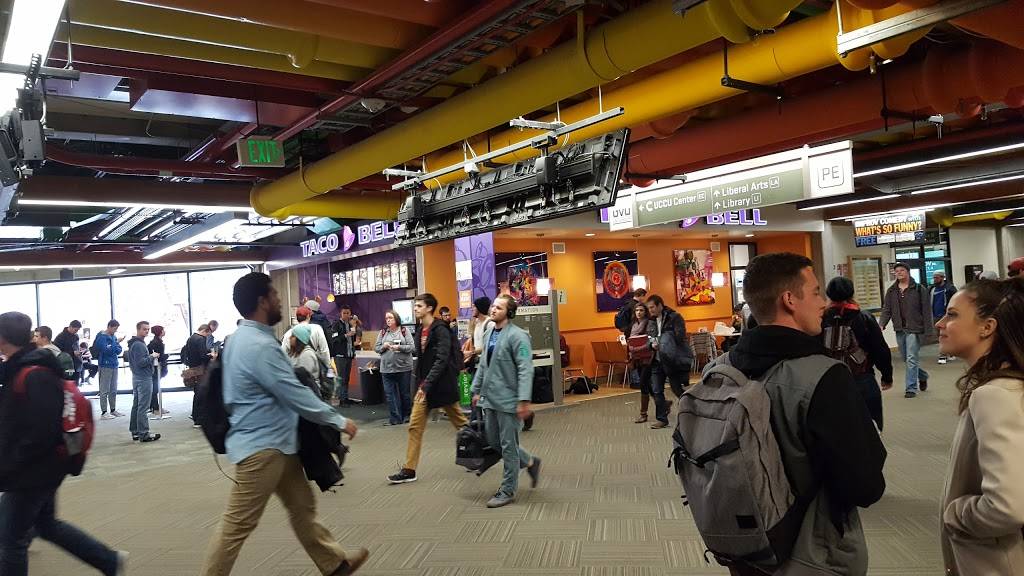 Taco Bell | restaurant | 800 W University Pkwy, Orem, UT 84058, USA | 8018636489 OR +1 801-863-6489