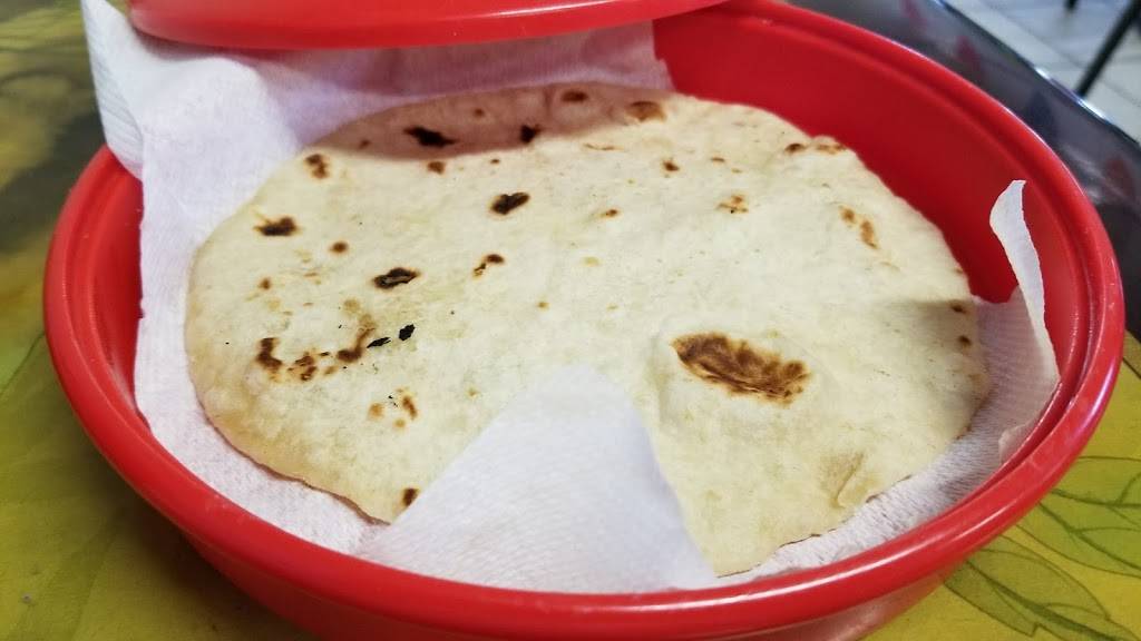 El Jaral Mexican Restaurant | restaurant | 5140 Roosevelt Ave, San Antonio, TX 78214, USA | 2109271141 OR +1 210-927-1141