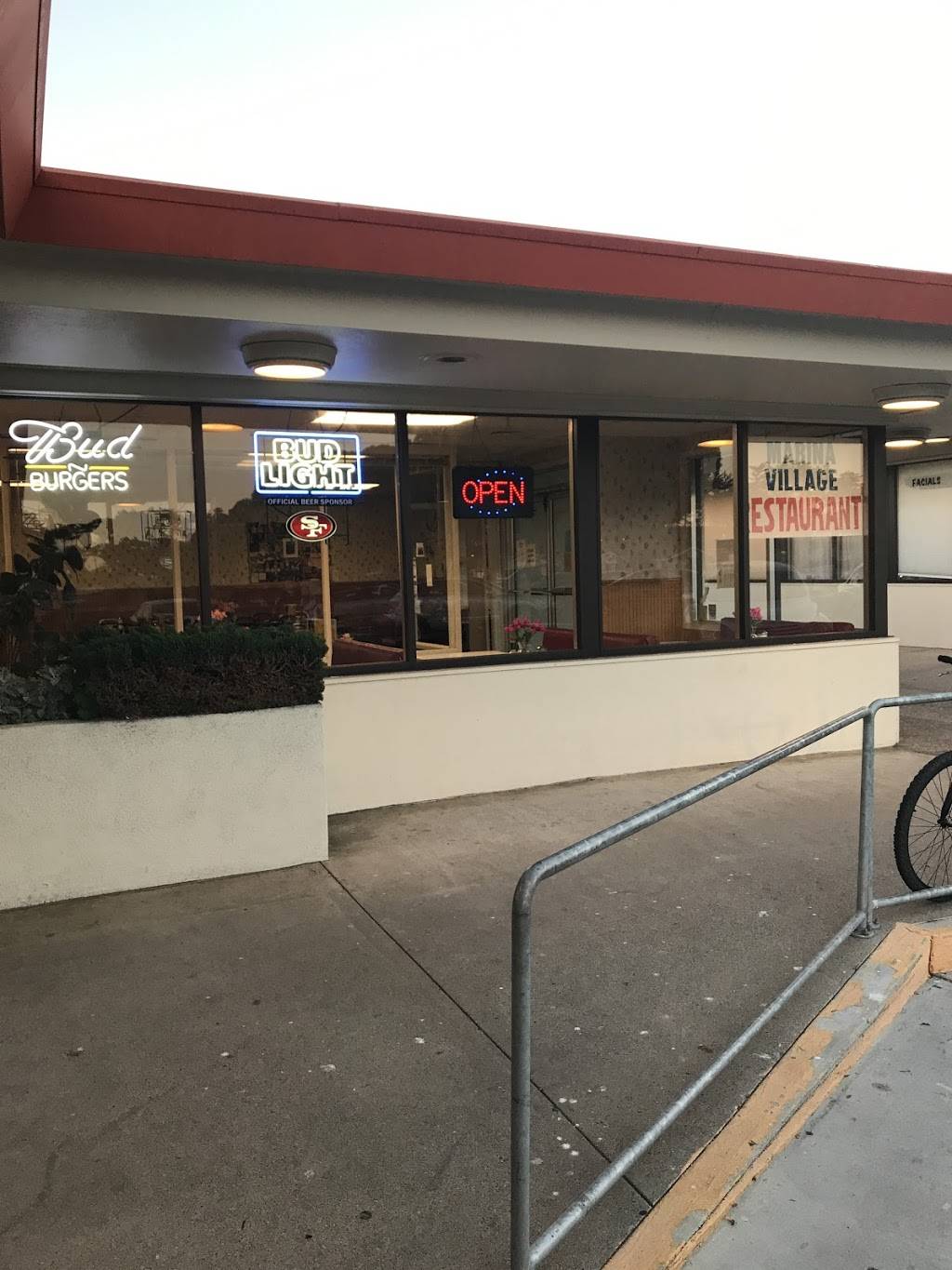 Marina Village Restaurant | restaurant | 215 Reservation Rd L, Marina, CA 93933, USA | 8313844711 OR +1 831-384-4711