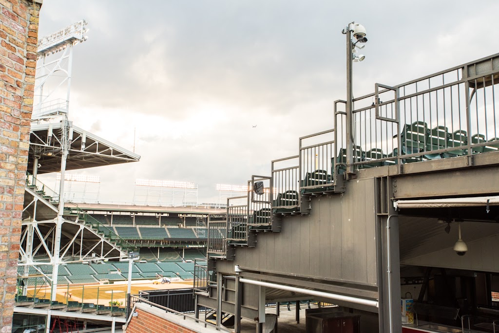 The Dugout Bar | restaurant | 950 W Addison St, Chicago, IL 60613, USA | 7735202883 OR +1 773-520-2883