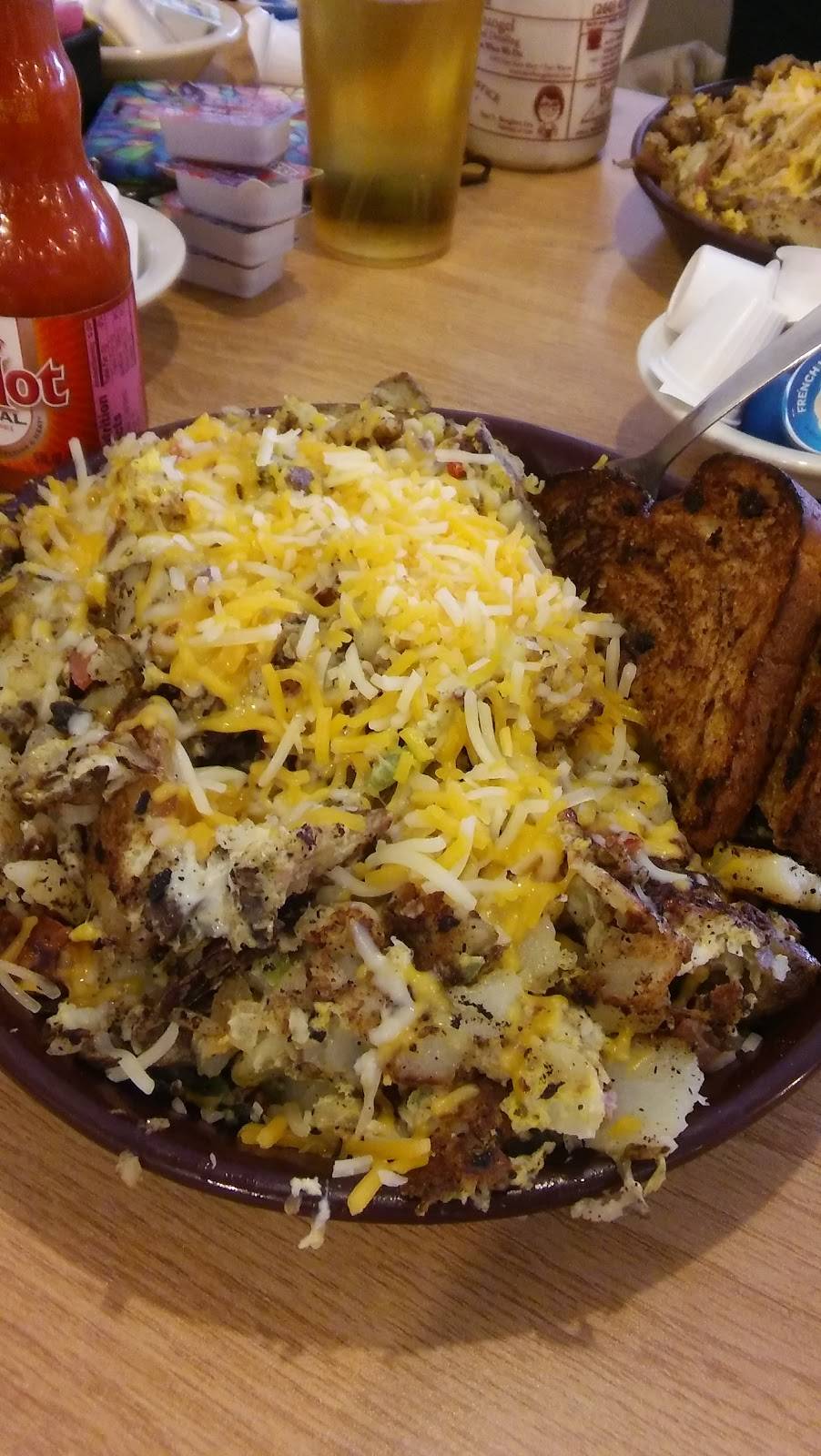 Klemms Candlelight Cafe | restaurant | 1207 E State Blvd, Fort Wayne, IN 46805, USA | 2604716828 OR +1 260-471-6828