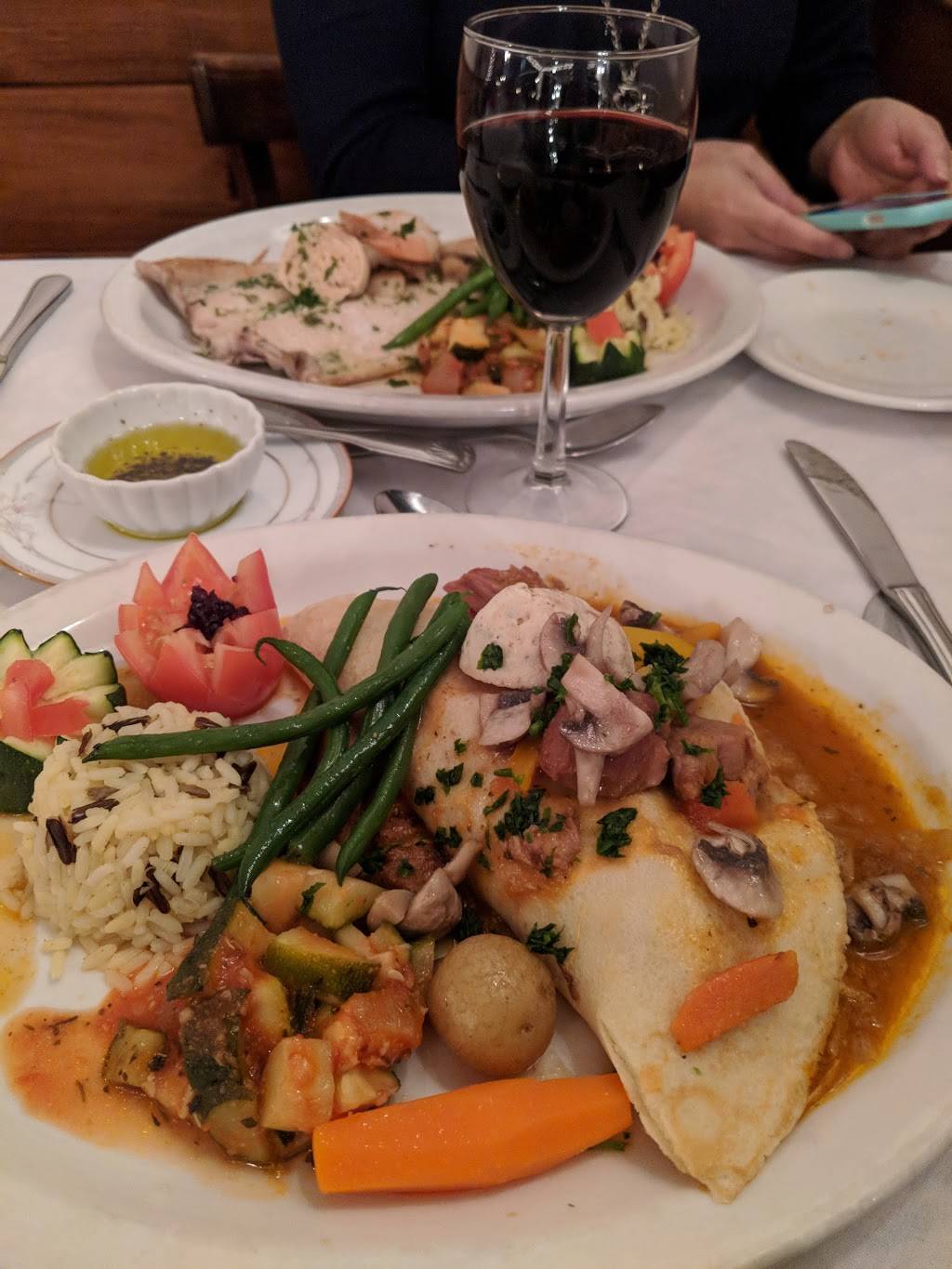 Le Lyonnais Restaurant | restaurant | 416 Great Rd, Acton, MA 01720, USA | 9782639068 OR +1 978-263-9068