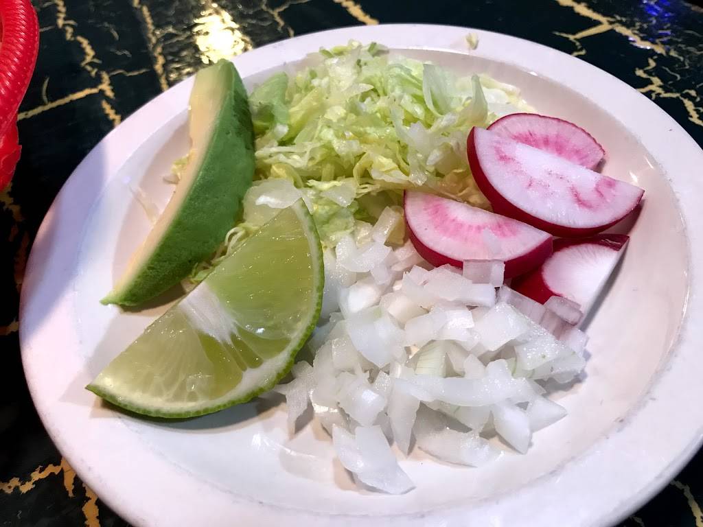 Sotos Cantina | restaurant | 10609 Grant Rd, Houston, TX 77070, USA | 2819555667 OR +1 281-955-5667