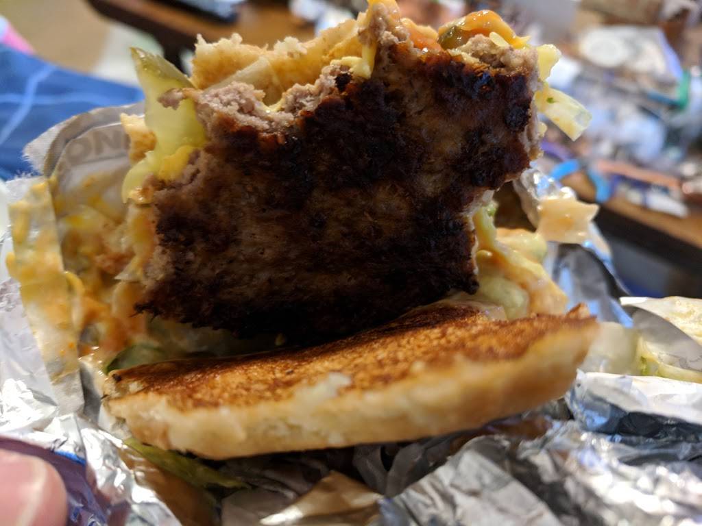 Sonic Drive-In | restaurant | 955 E Bitters Rd, San Antonio, TX 78216, USA | 2105451477 OR +1 210-545-1477