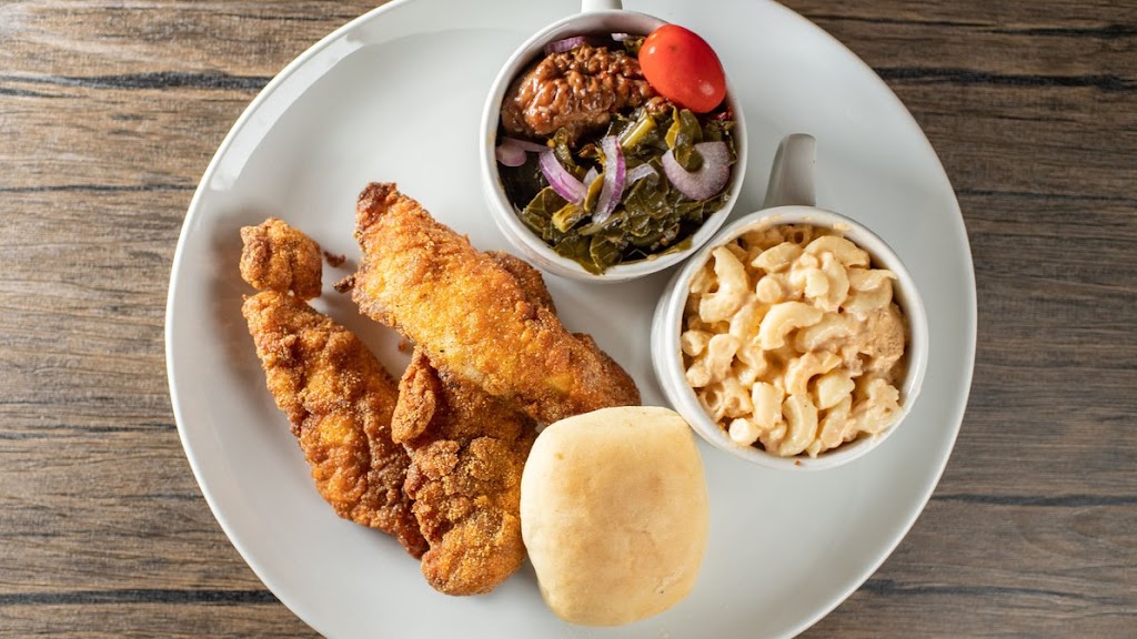 Lily Bells IS" Fine Dining , Catering & Food Truck | restaurant | 8103 W Tower Ave, Milwaukee, WI 53224, USA | 4144591376 OR +1 414-459-1376