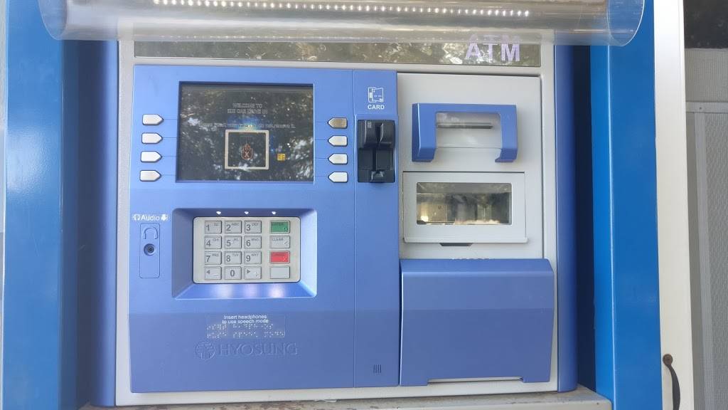 Big Oak Drive-In & Bar-B-Q | restaurant | 1167 Salter Path Rd, Salter Path, NC 28575, USA | 2522472588 OR +1 252-247-2588