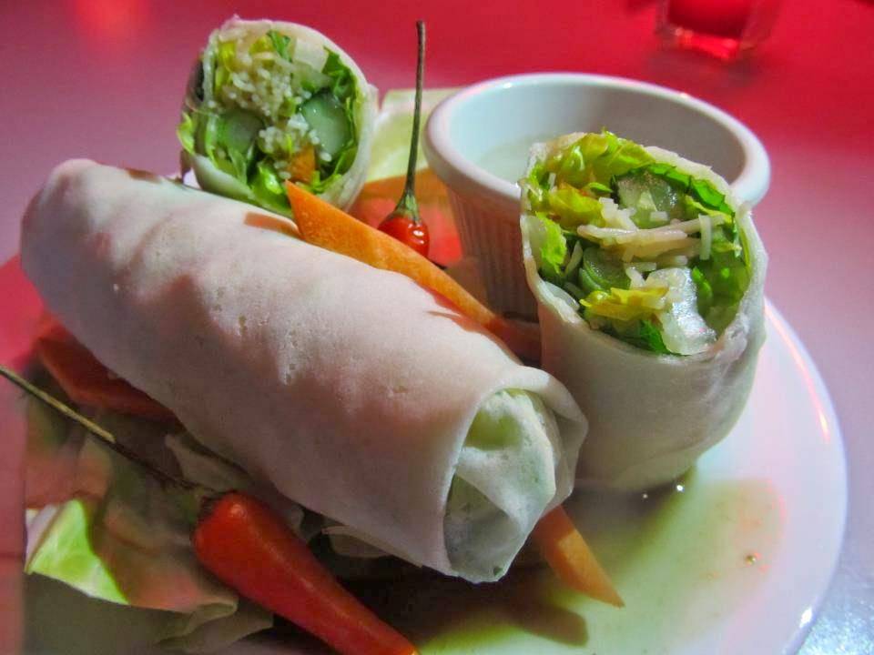 Glow Thai | restaurant | 7107 3rd Ave, Brooklyn, NY 11209, USA | 7187481920 OR +1 718-748-1920