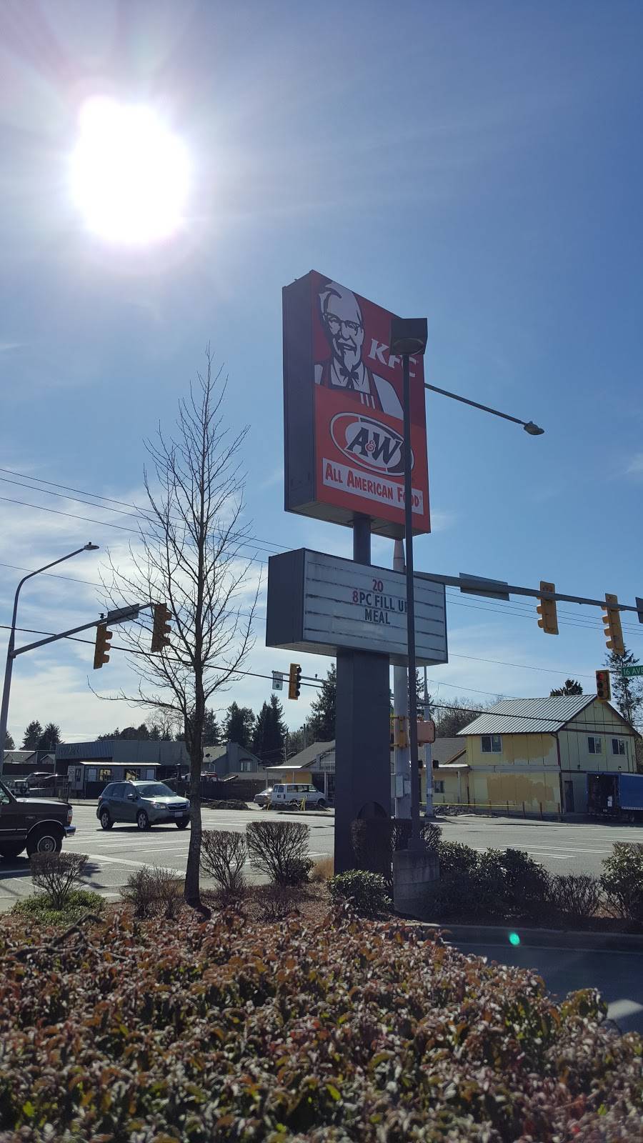 KFC | restaurant | 10050 16th Ave SW, Seattle, WA 98146, USA | 2067628793 OR +1 206-762-8793
